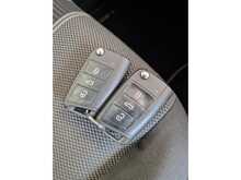 Volkswagen T-Roc TDI SE 