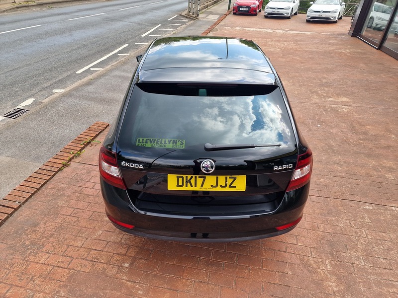 Skoda 1.6 TDI SE Sport Hatchback 5dr Diesel Manual Euro 6 (s/s) (115 ps)