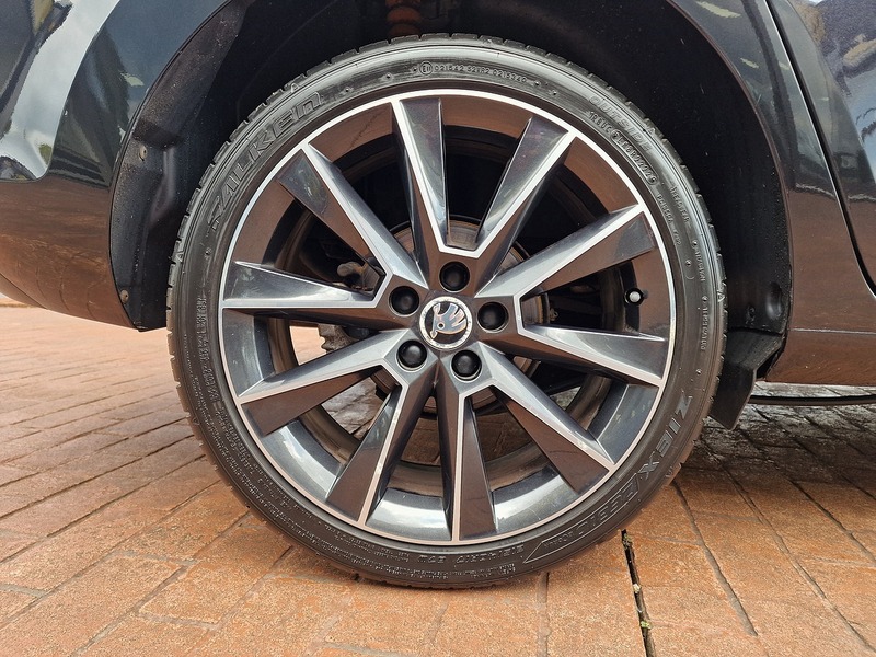 Skoda 1.6 TDI SE Sport Hatchback 5dr Diesel Manual Euro 6 (s/s) (115 ps)