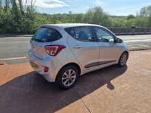 Hyundai i10 Premium 