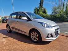 Hyundai i10 Premium 