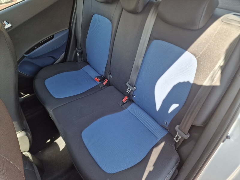 Hyundai 1.2 Premium Hatchback 5dr Petrol Manual Euro 5 (87 ps)