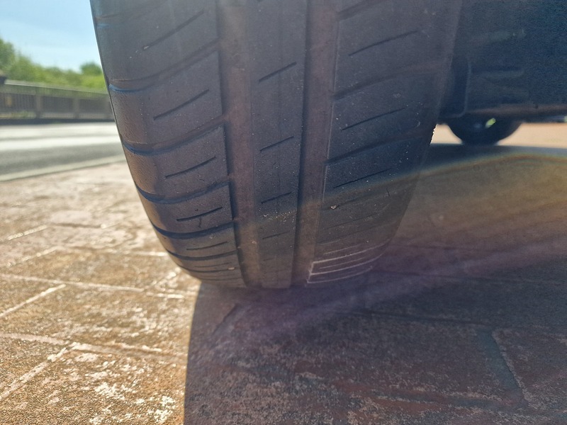 Hyundai 1.2 Premium Hatchback 5dr Petrol Manual Euro 5 (87 ps)