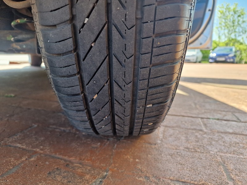 Hyundai 1.2 Premium Hatchback 5dr Petrol Manual Euro 5 (87 ps)