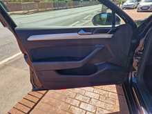 Volkswagen Passat TDI SE Business 