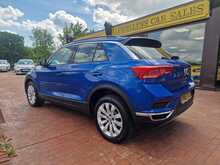 Volkswagen T-Roc TDI SE 