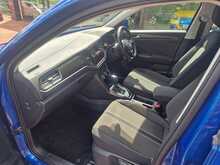 Volkswagen T-Roc TDI SE 
