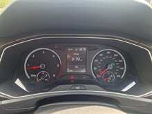 Volkswagen T-Roc TDI SE 