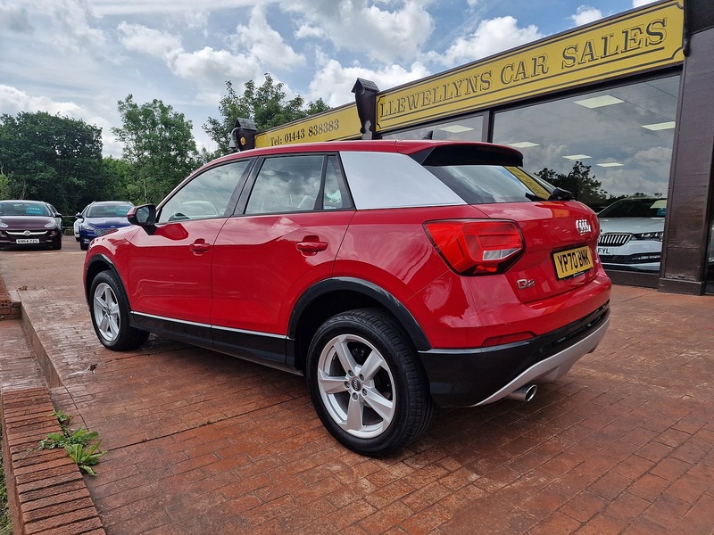 Audi 1.6 TDI 30 Sport SUV 5dr Diesel S Tronic Euro 6 (s/s) (116 ps)