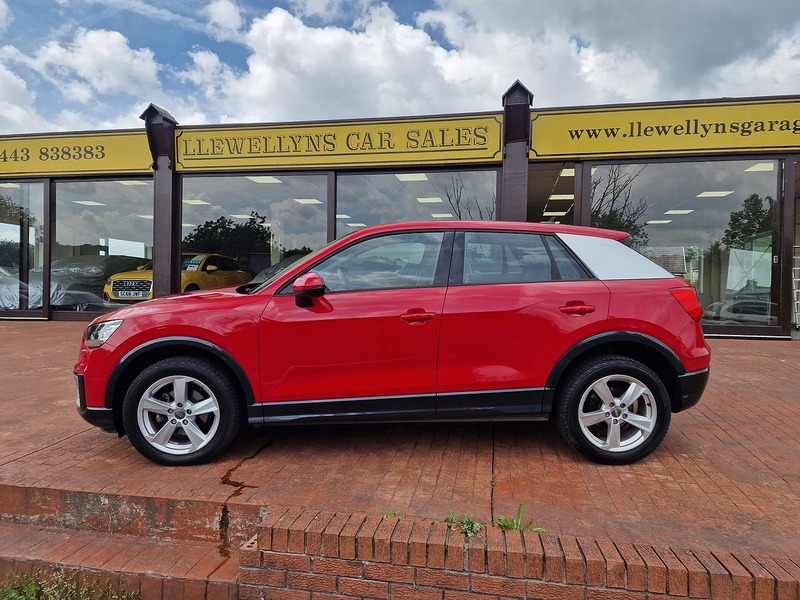 Audi 1.6 TDI 30 Sport SUV 5dr Diesel S Tronic Euro 6 (s/s) (116 ps)