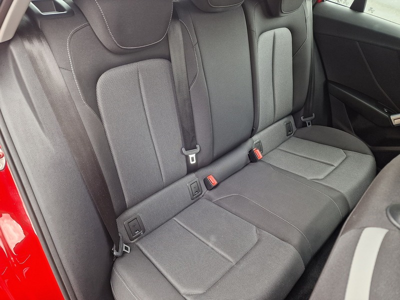 Audi 1.6 TDI 30 Sport SUV 5dr Diesel S Tronic Euro 6 (s/s) (116 ps)