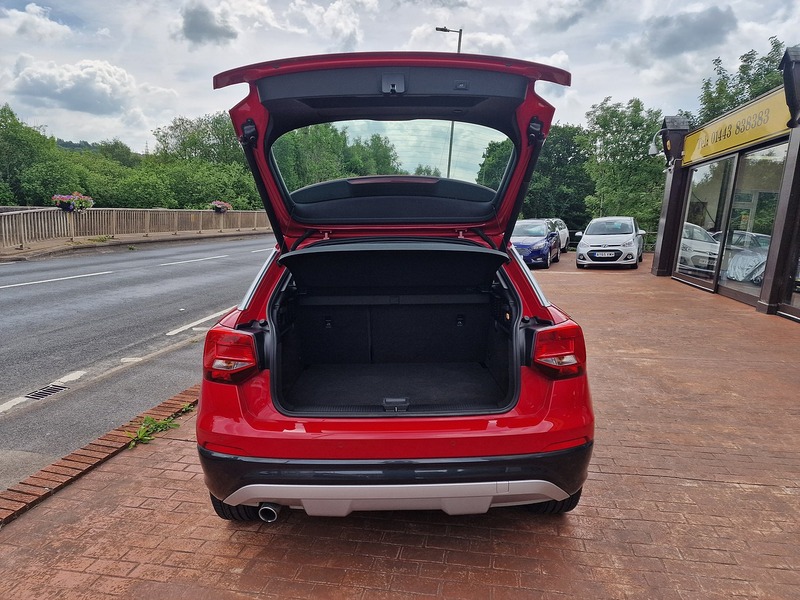 Audi 1.6 TDI 30 Sport SUV 5dr Diesel S Tronic Euro 6 (s/s) (116 ps)