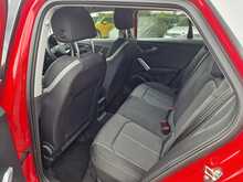 Audi Q2 TDI Sport 