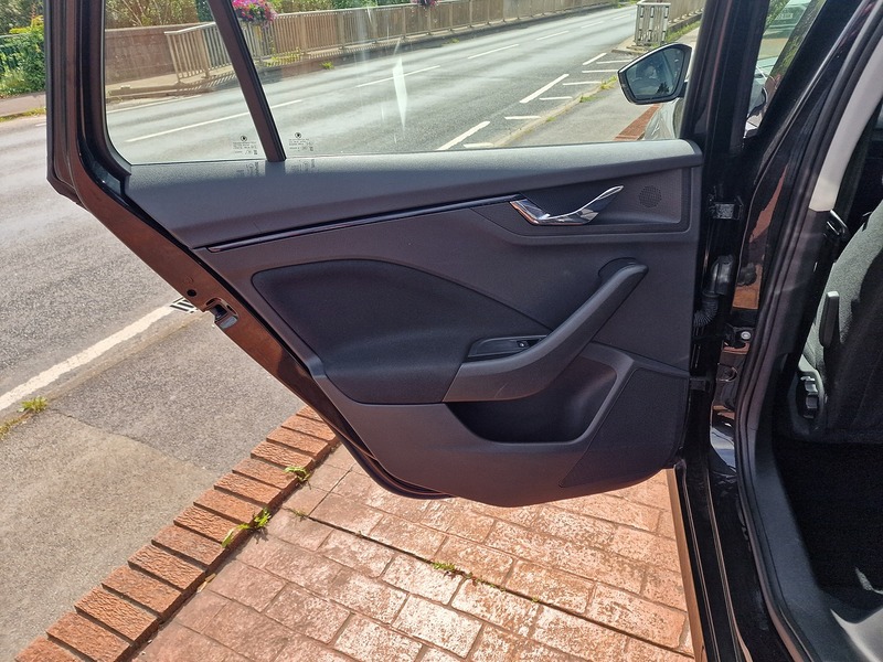 Skoda 1.6 TDI SE SUV 5dr Diesel Manual Euro 6 (s/s) (115 ps)