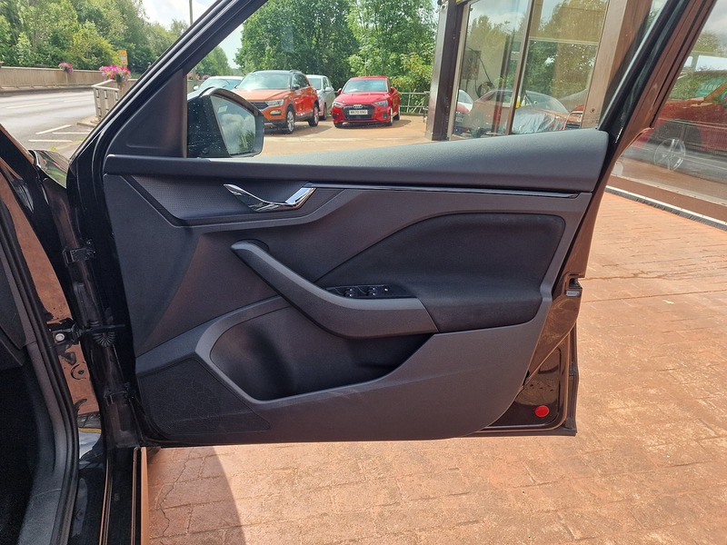 Skoda 1.6 TDI SE SUV 5dr Diesel Manual Euro 6 (s/s) (115 ps)