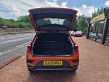 Volkswagen T-Roc TDI Design 