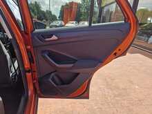 Volkswagen T-Roc TDI Design 