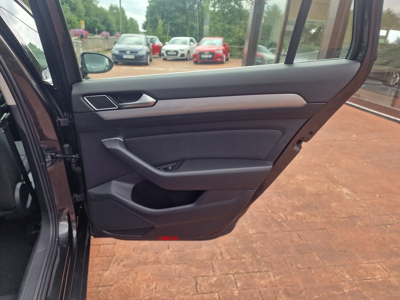Volkswagen Passat TDI EVO SE Nav - U3569