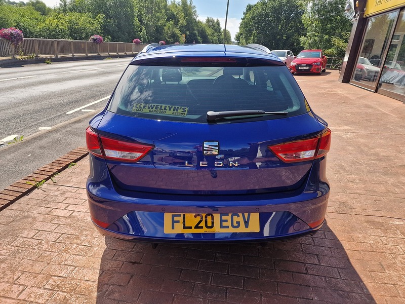 SEAT 1.6 TDI SE Dynamic Estate 5dr Diesel Manual Euro 6 (s/s) (115 ps)