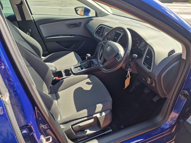 SEAT 1.6 TDI SE Dynamic Estate 5dr Diesel Manual Euro 6 (s/s) (115 ps)