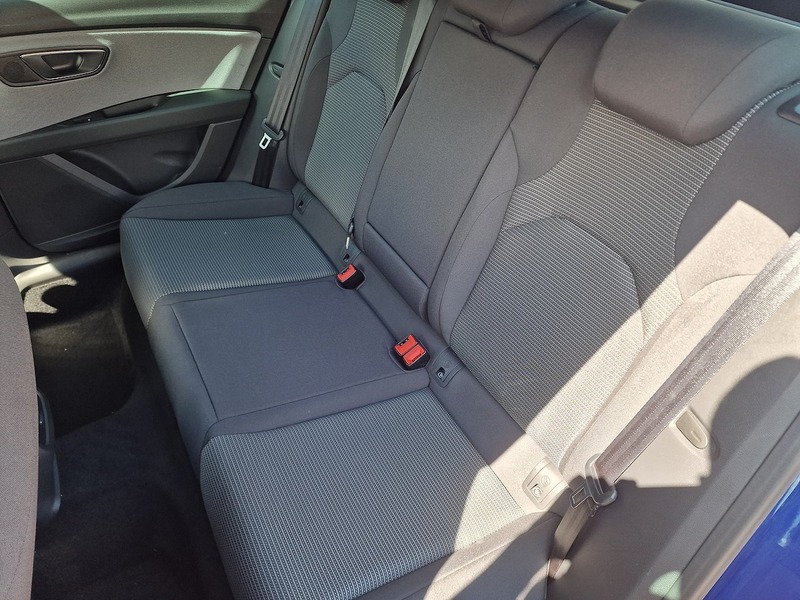 SEAT 1.6 TDI SE Dynamic Estate 5dr Diesel Manual Euro 6 (s/s) (115 ps)