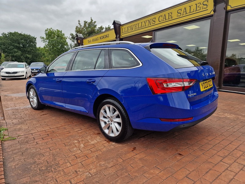 Skoda 2.0 TDI SE Estate 5dr Diesel DSG Euro 6 (s/s) (150 ps)