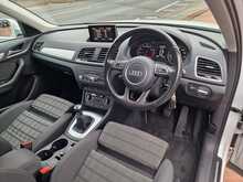 Audi Q3 TFSI CoD SE 