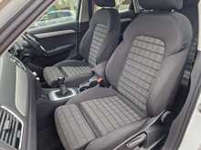Audi Q3 TFSI CoD SE 