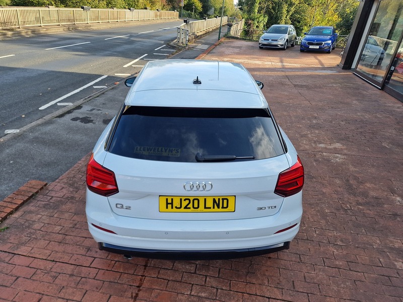 Audi 1.6 TDI 30 Black Edition SUV 5dr Diesel Manual Euro 6 (s/s) (116 ps)