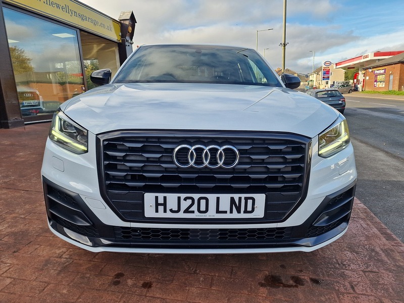 Audi 1.6 TDI 30 Black Edition SUV 5dr Diesel Manual Euro 6 (s/s) (116 ps)