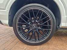 Audi Q2 TDI Black Edition 