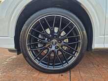 Audi Q2 TDI Black Edition 