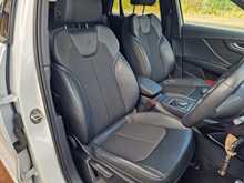 Audi Q2 TDI Black Edition 