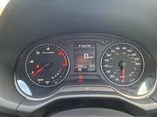 Audi Q2 TDI Black Edition 