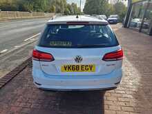 Volkswagen Golf TDI SE Nav 