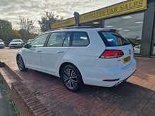 Volkswagen Golf TDI SE Nav 
