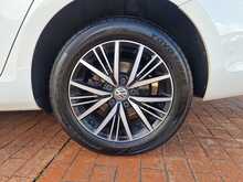 Volkswagen Golf TDI SE Nav 