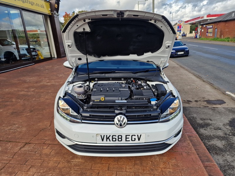 Volkswagen 2.0 TDI SE Nav Estate 5dr Diesel DSG Euro 6 (s/s) (150 ps)