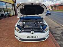 Volkswagen Golf TDI SE Nav 