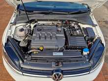 Volkswagen Golf TDI SE Nav 