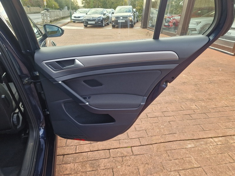 Volkswagen 1.4 TSI BlueMotion Tech Match Edition Hatchback 5dr Petrol DSG Euro 6 (s/s) (125 ps)