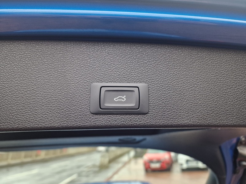 Audi 1.6 TDI 30 Sport SUV 5dr Diesel Manual Euro 6 (s/s) (116 ps)