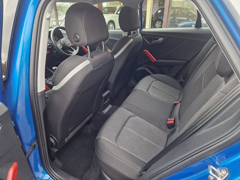 Audi 1.6 TDI 30 Sport SUV 5dr Diesel Manual Euro 6 (s/s) (116 ps)