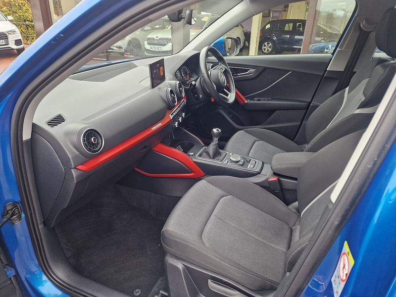 Audi 1.6 TDI 30 Sport SUV 5dr Diesel Manual Euro 6 (s/s) (116 ps)