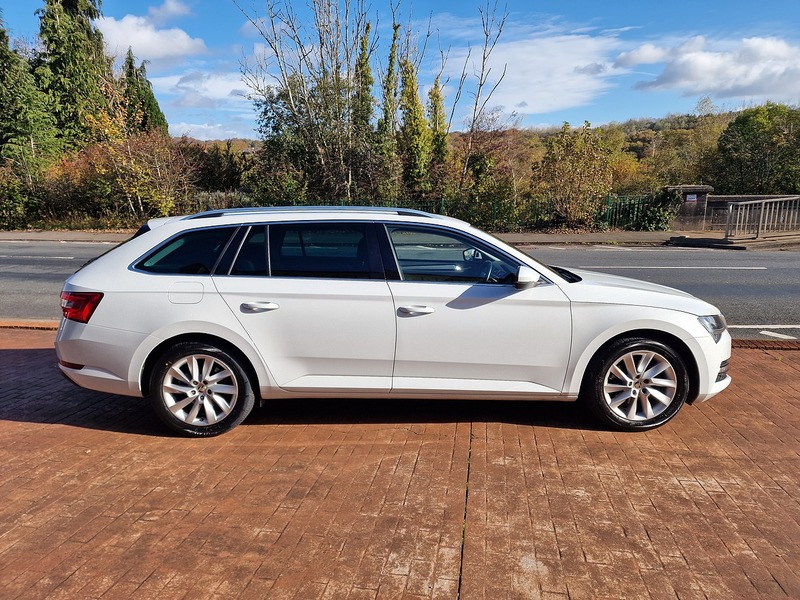 Skoda 2.0 TDI SE Technology Estate 5dr Diesel Manual Euro 6 (s/s) (150 ps)