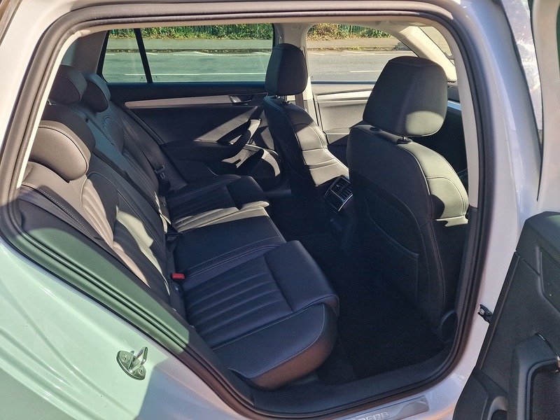 Skoda 2.0 TDI SE Technology Estate 5dr Diesel Manual Euro 6 (s/s) (150 ps)