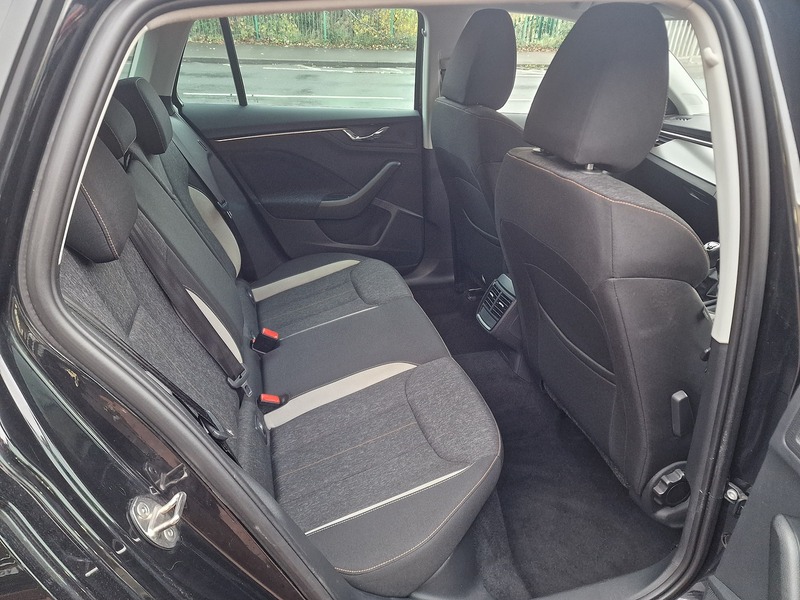 Skoda 1.6 TDI SE L Hatchback 5dr Diesel Manual Euro 6 (s/s) (115 ps)