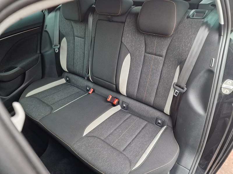 Skoda 1.6 TDI SE L Hatchback 5dr Diesel Manual Euro 6 (s/s) (115 ps)