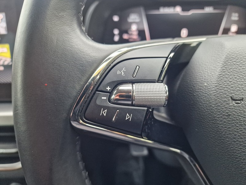 Skoda 1.6 TDI SE L Hatchback 5dr Diesel Manual Euro 6 (s/s) (115 ps)