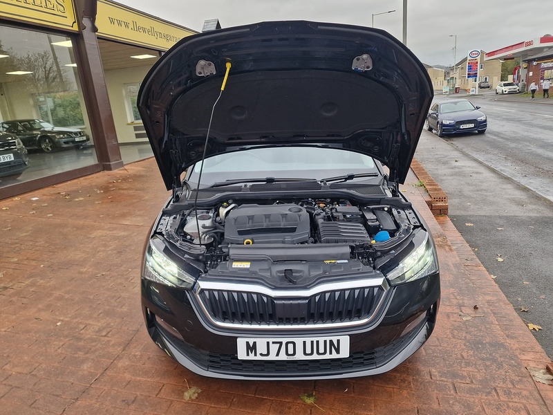 Skoda 1.6 TDI SE L Hatchback 5dr Diesel Manual Euro 6 (s/s) (115 ps)